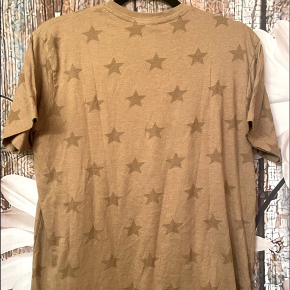 🦋 EUC Code Five T-shirt - Picture 3 of 3